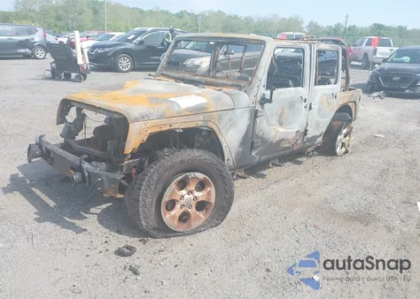 2013 Jeep Wrangler Unlimited Sahara из США, поврежденный, VIN 1C4BJWEG6DL551696